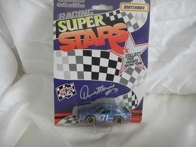 1993 Dave Marcis NASCAR Diecast 71 Lancaster CWC 1:64 Matchbox Super Stars 1