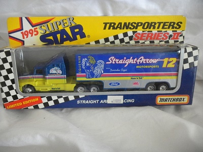 1995 Derrike Cope NASCAR Diecast 12 Straight Arrow Hauler Transporter 1:64 Matchbox Superstar 1