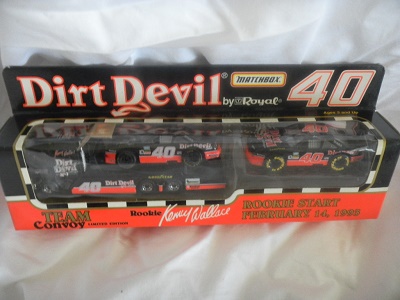 1993 Kenny Wallace NASCAR Diecast 40 Dirt Devil Hauler Transporter 1:64 Matchbox Team Convoy 1