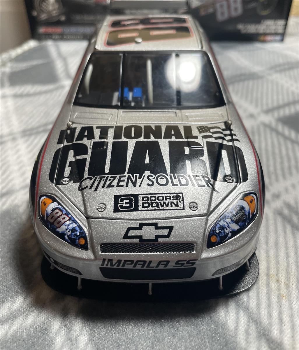 2008 Dale Earnhardt Jr NASCAR Diecast 88 National Guard Citizen Soldier 3 Doors Down CWC 1:24 Action ARC 1