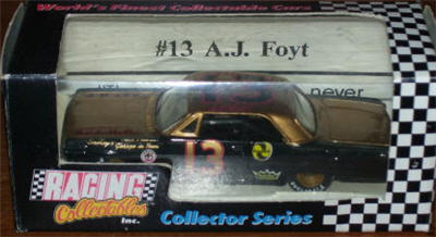 13 AJ Foyt Smokeys Garage   Collector Series