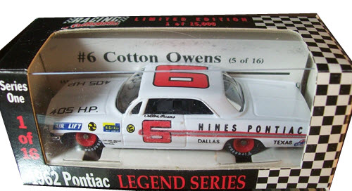 1992 Cotton Owens NASCAR Deicast 6 Hines Pontiac 1962 CWC 1:64 Action RCCA Legend Series 1