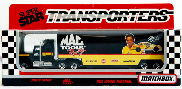 1992 Harry Gant NASCAR Diecast 7 MAC Tools Hauler Transporter 1:87 Matchbox Super Star 1