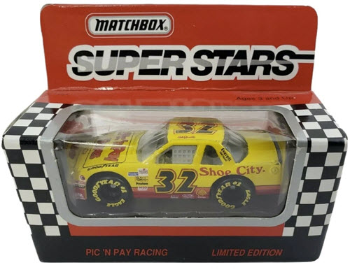 1993 Dale Jarrett NASCAR Diecast 18 Shoe City Pic N Play CWC 1:64 Matchbox Super Stars 1