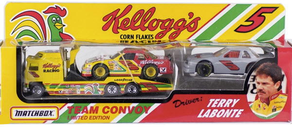 1994 Terry Labonte NASCAR Diecast 5 Kelloggs Corn Flakes Hauler Transporter 1:64 Matchbox Team Convoy 1
