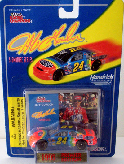 1995 Jeff Gordon NASCAR Diecast 24 Dupont CWC 1:64 Racing Champions Signature Series Premier 1