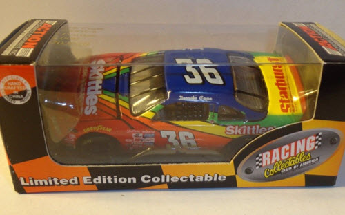 1997 Derrike Cope NASCAR Diecast 36 Skittles CWC 1:64 Action RCCA Club Car 1