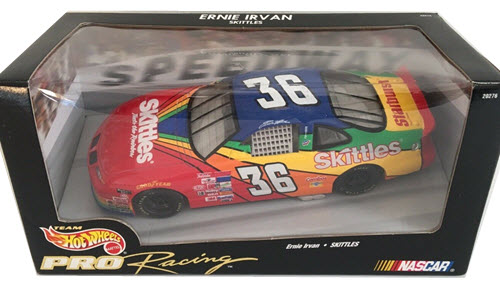 1997 Ernie Irvan NASCAR Diecast 36 Skittles CWC 1:24 Hot Wheels Pro Racing 1