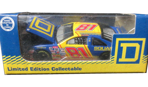 1997 Kenny Wallace NASCAR Diecast 12 Square D CWC 1:64 Action RCCA Club Car 1