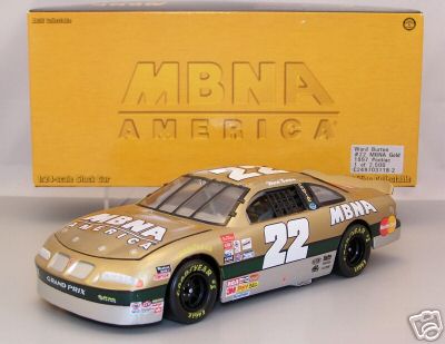 1997 Ward Burton NASCAR Diecast 22 MBNA Gold CWC 1:24 Action RCCA Club Car 1