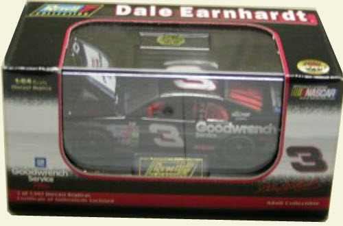 1999 Dale Earnhardt Sr NASCAR Diecast 3 GMGW GM Goodwrench White Sign CWC 1:64 Revell Collection 1