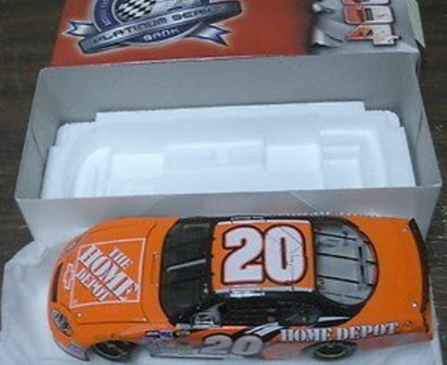 20 Tony Stewart Diecast 2004 NASCAR Home Depot CWB Clear Window Bank 1:24 Action ARC 1