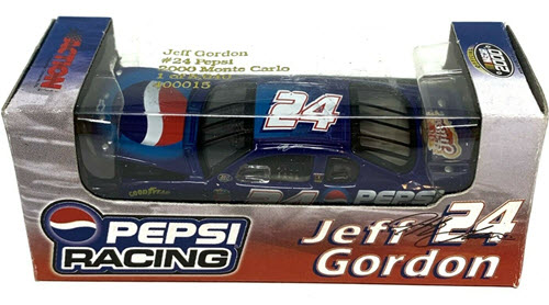 2000 Jeff Gordon NASCAR Diecast 24 Pepsi CWC 1:64 Action RCCA Club Car 1