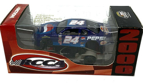 2000 Jeff Gordon NASCAR Diecast 24 Pepsi CWC 1:64 Action RCCA Club Car Total View 1