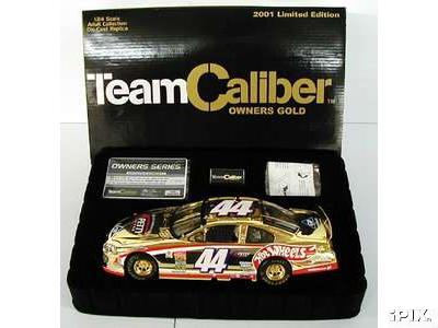 2001 Buckshot Jones NASCAR Diecast 44 Four Generations of Petty CWC 1:24 Team Caliber Owners Gold 1