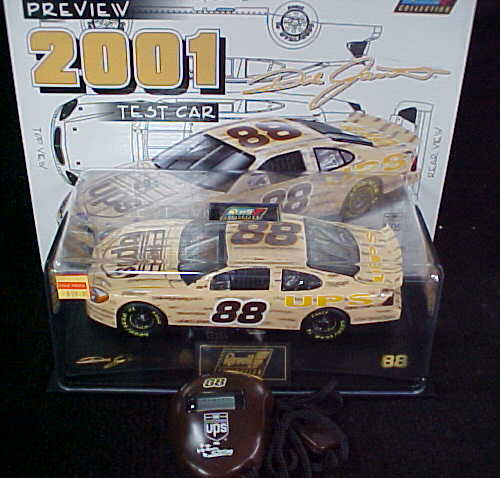 2001 Dale Jarrett NASCAR Diecast 88 UPS Test Car CWC 1:24 Revell Collection 1