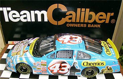 2002 John Andretti NASCAR Diecast 43 Star Wars CWB Bank 1:24 Team Caliber Owners 1