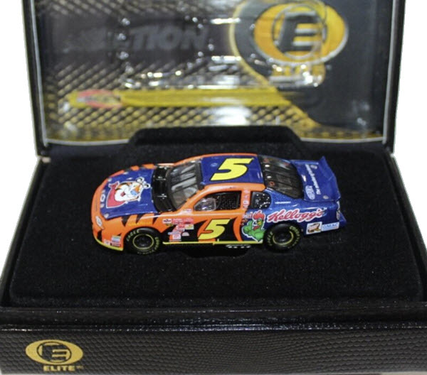 2002 Terry Labonte NASCAR Diecast 5 Kelloggs Tony Tiger CWC 1:64 Action RCCA Elite 2
