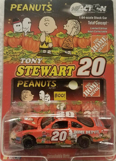 2002 Tony Stewart NASCAR Diecast 20 Peanuts Orange Its The Great Pumpkin CWC 1:64 Action ARC 1