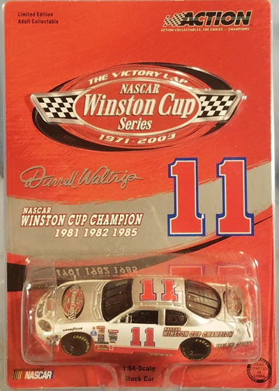 2003 Darrell Waltrip NASCAR Diecast 11 Victory Lap CWC 1:64 Action ARC 1