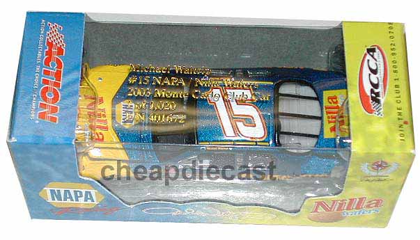 2003 Michael Waltrip NASCAR Diecast 15 Nilla Wafers CWC 1:64 Action RCCA Club Car 1