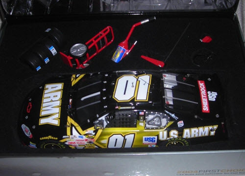 2004 Joe Nemechek NASCAR Diecast 01 Army CWC 1:24 Team Caliber First Choice 2
