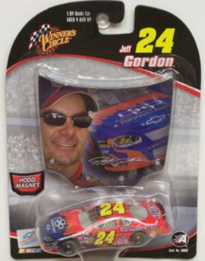 2006 Jeff Gordon NASCAR Diecast 24 Performance Alliance CWC 1:64 Winners Circle Hood Magnet 1