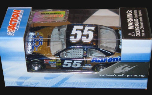 2010 Michael Waltrip NASCAR Diecast 55 Aarons 55th Anniversary CWC 1:64 Action ARC 2