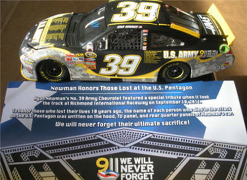 2011 Ryan Newman NASCAR Diecast 39 Army Honoring Our Heroes CWC 1:24 Action ARC 1