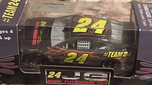 2013 Jeff Gordon NASCAR Diecast 24 Network Team 24 CWC 1:64 Lionel Action ARC 1