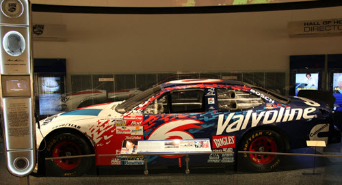 2017 Mark Martin NASCAR Diecast 6 Valvoline 1998 Hall of Honor CWC 1:24 Lionel Action ARC 99