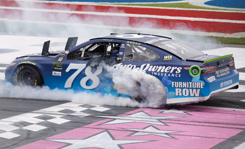 2017 Martin Truex Jr NASCAR Diecast 78 Auto Owners Charlotte Win Raced Version CWC 1:24 Lionel Action RCCA Elite Liquid Color 99