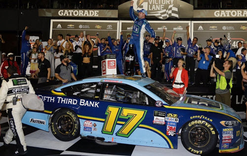 2017 Ricky Stenhouse Jr NASCAR Diecast 17 Fifth Third 5th 3rd Bank Daytona Coke Win Raced version CWC 1:24 Lionel Action RCCA Elite 99