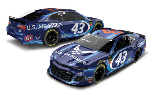 2019 Bubba Wallace NASCAR Diecast 43 Air Force CWC 1:24 Lionel Action ARC Color Chrome Autographed 99