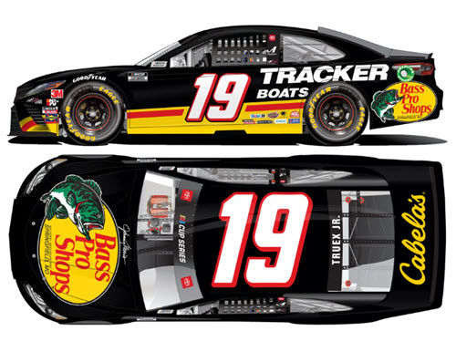 2020 Martin Truex Jr NASCAR Diecast 19 Bass Pro Darlington Retro Throwback CWC 1:24 Lionel Action ARC Autographed 99