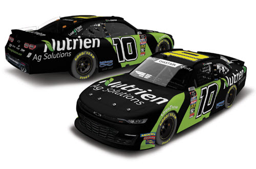 2020 Ross Chastain NASCAR Diecast 10 Nutrien Ag 1:24 CWC Lionel Action ARC Autographed 99