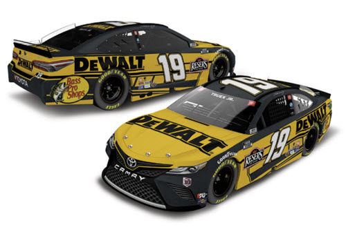 2021 Martin Truex Jr NASCAR Diecast 19 DeWalt CWC 1:24 Lionel Action ARC Autographed 99