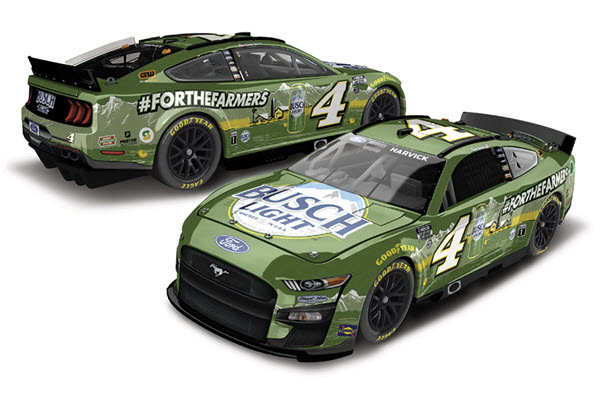 2022 Kevin Harvick NASCAR Diecast 4 Busch Light ForTheFarmers CWC 1:24 Lionel Action RCCA Elite Liquid Color 99