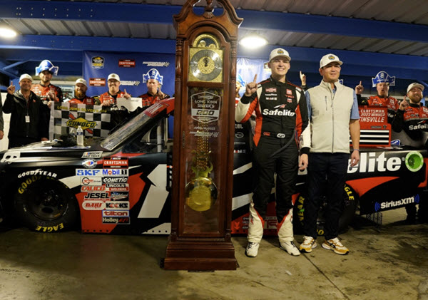 2023 Corey Heim NASCAR Diecast 11 Safelite MartinsvilleWin Raced Version CWC 1:64 Lionel Action ARC 99