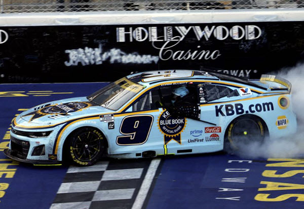 2025 Chase Elliott NASCAR Diecast 9 KBB Kelley Blue Book Kansas Win Raced Version CWC 1:24 Lionel Action RCCA Elite Flashcoat 99