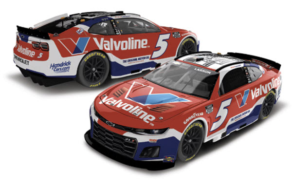2025 Kyle Larson NASCAR Diecast 5 Valvoline Cup Series Champion 1:24 CWC Lionel Action ARC Color Chrome 99