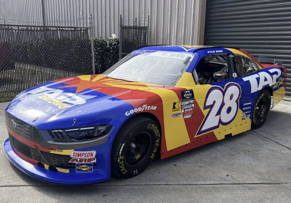 2025 Kyle Seig NASCAR Diecast 28 Tap And Sons Electric 1:24 CWC Lionel Action ARC 99