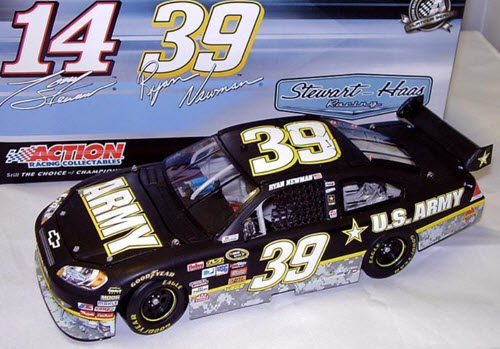 39 Ryan Newman Diecast 2010 Army CWC 1:24 Action ARC 1