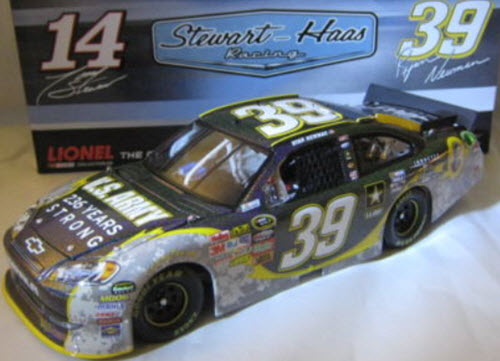 39 Ryan Newman Diecast 2011 Army Birthday 236 Years Strong CWC 1:24 Action ARC Flashcoat 1