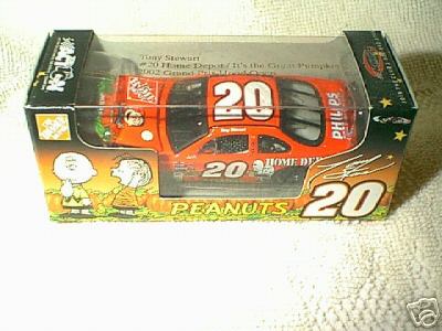 Stewart 20 PeanutsOrange 2002 CWC 1:64 RCCA